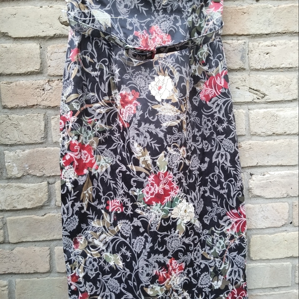 Antonio Melani "Jennifer Flowe" Skirt size 0